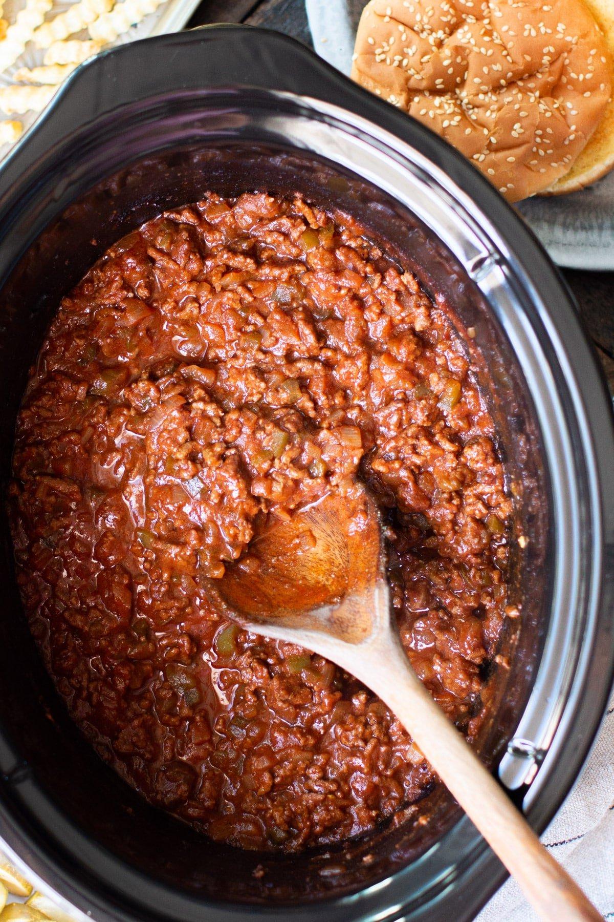 Sloppy Joes a Cottura Lenta 2 Primo piano di carne di Sloppy Joe