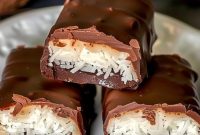 Effortless 3-Ingredient Homemade Mounds Bars