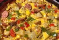 Heartwarming Cheesy Potato and Smoked Sausage Casserole
