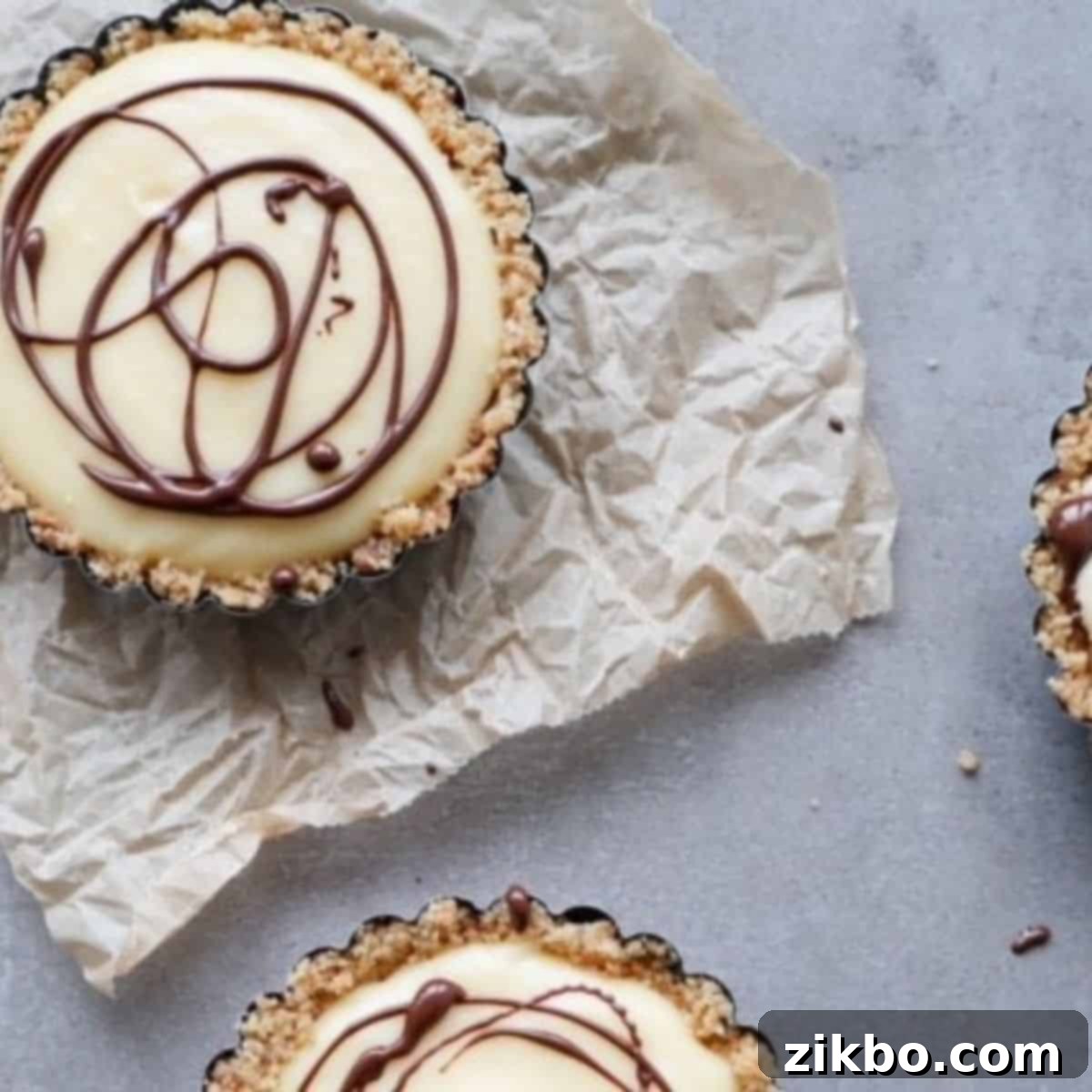 Delicate, creamy, and delicious no-bake vanilla cream pie