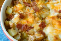 Easy Creamy Southern Cheesy Mississippi Mud Potato Casserole